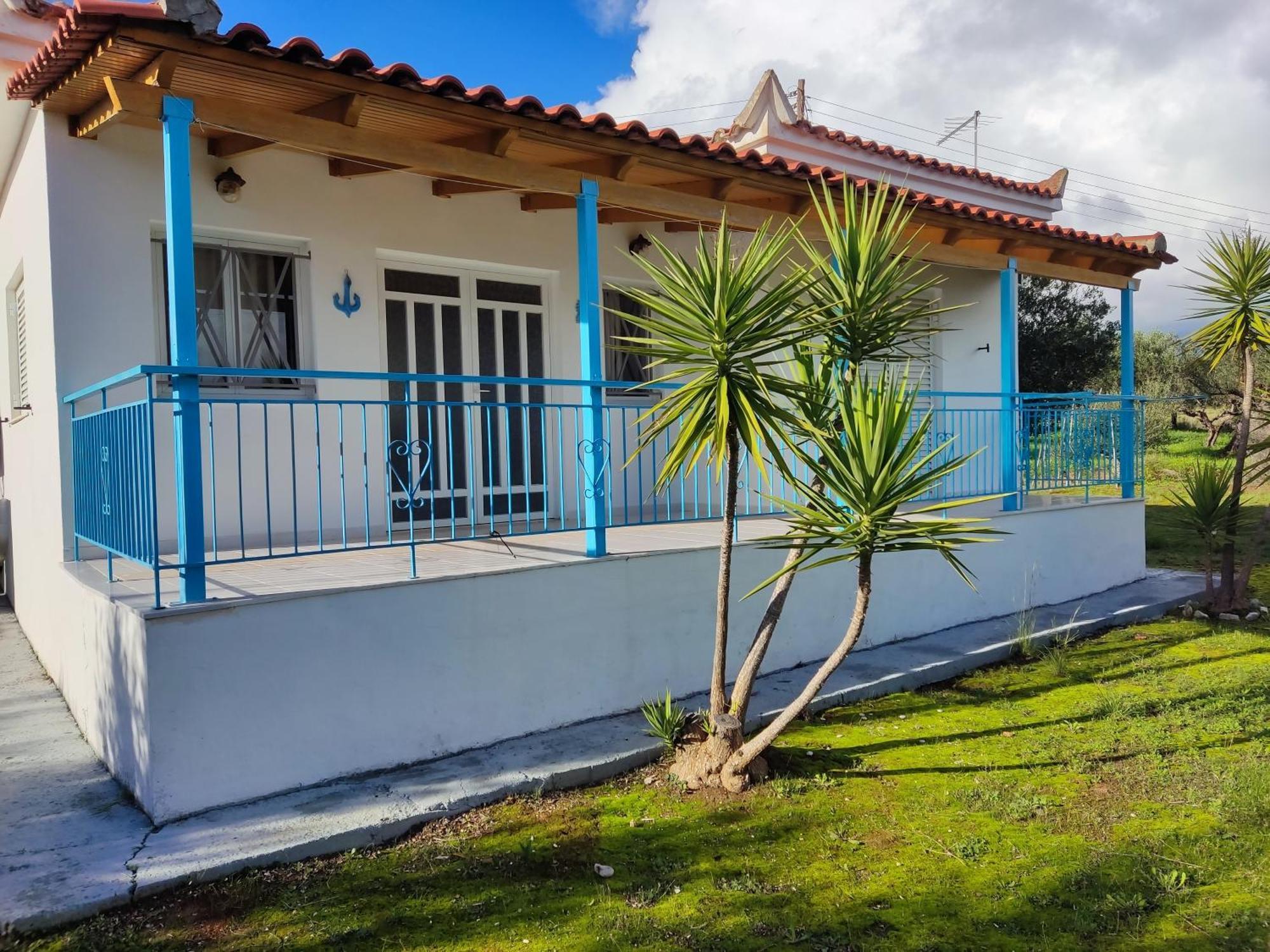 Coral Villas Kómboi エクステリア 写真