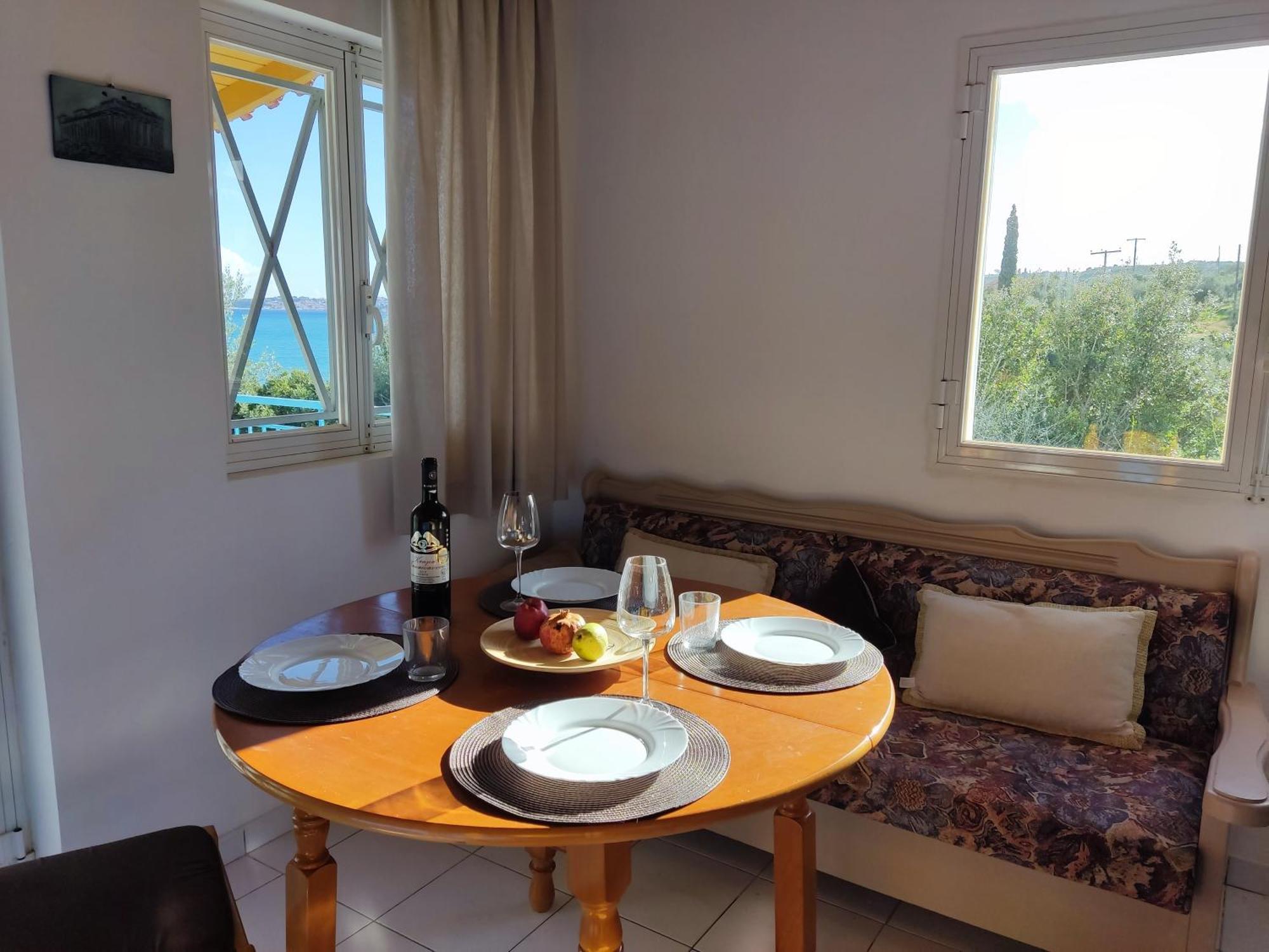 Coral Villas Kómboi エクステリア 写真