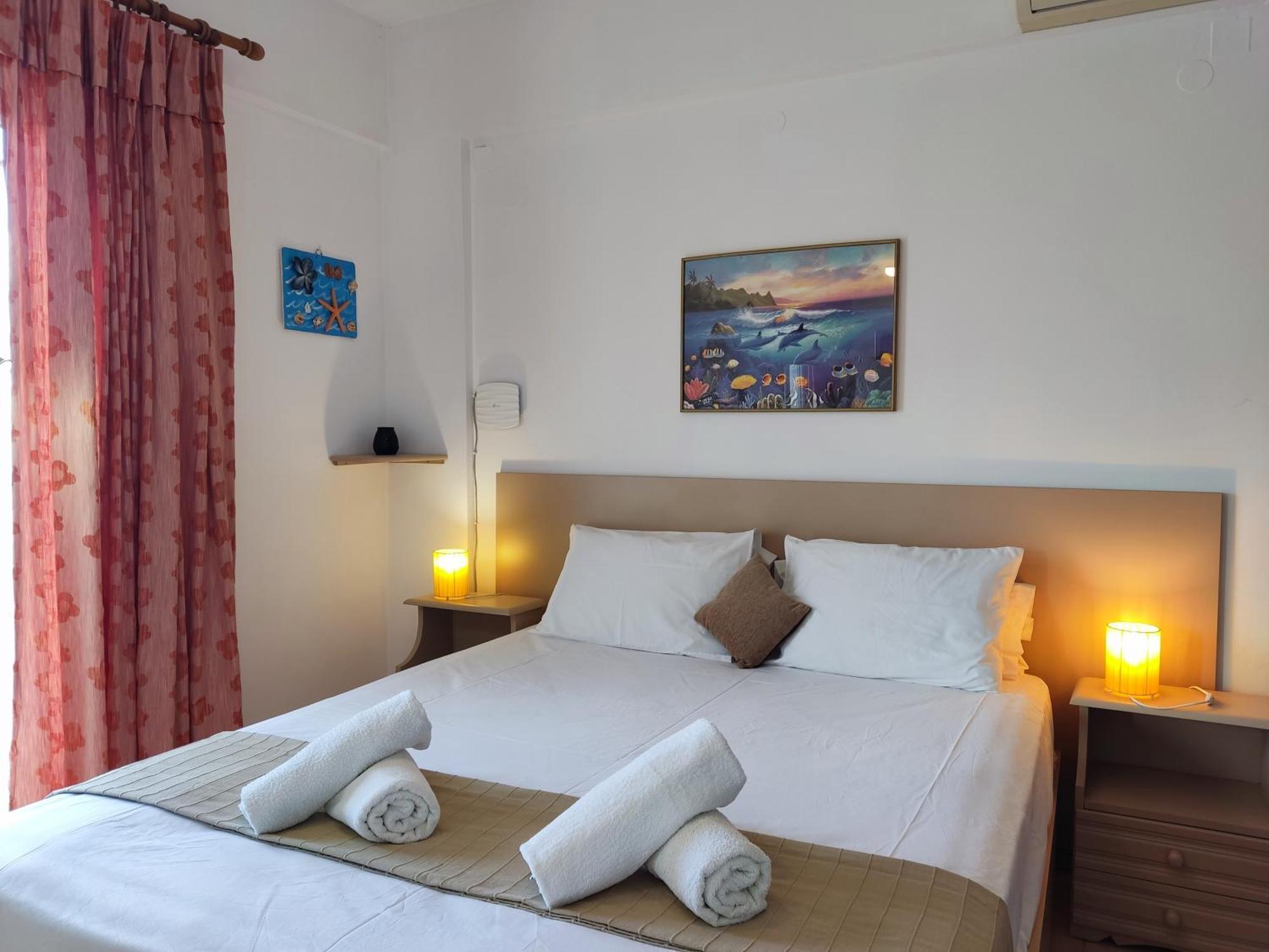 Coral Villas Kómboi エクステリア 写真